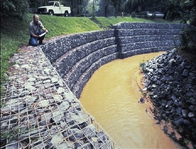 Muro de Gabião - Material e Mão de Obra Especializada